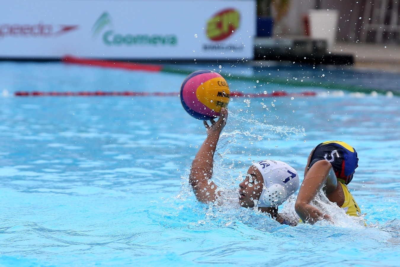 Brasil x Colombia. Campeonato Sul-Americano Juvenil de Desportos Aquaticos na Piscinas Hernado Botero Obyrne. 28 de Abril de 2017, Cali, Colombia. Foto: Satiro Sodré/SSPress/CBDA