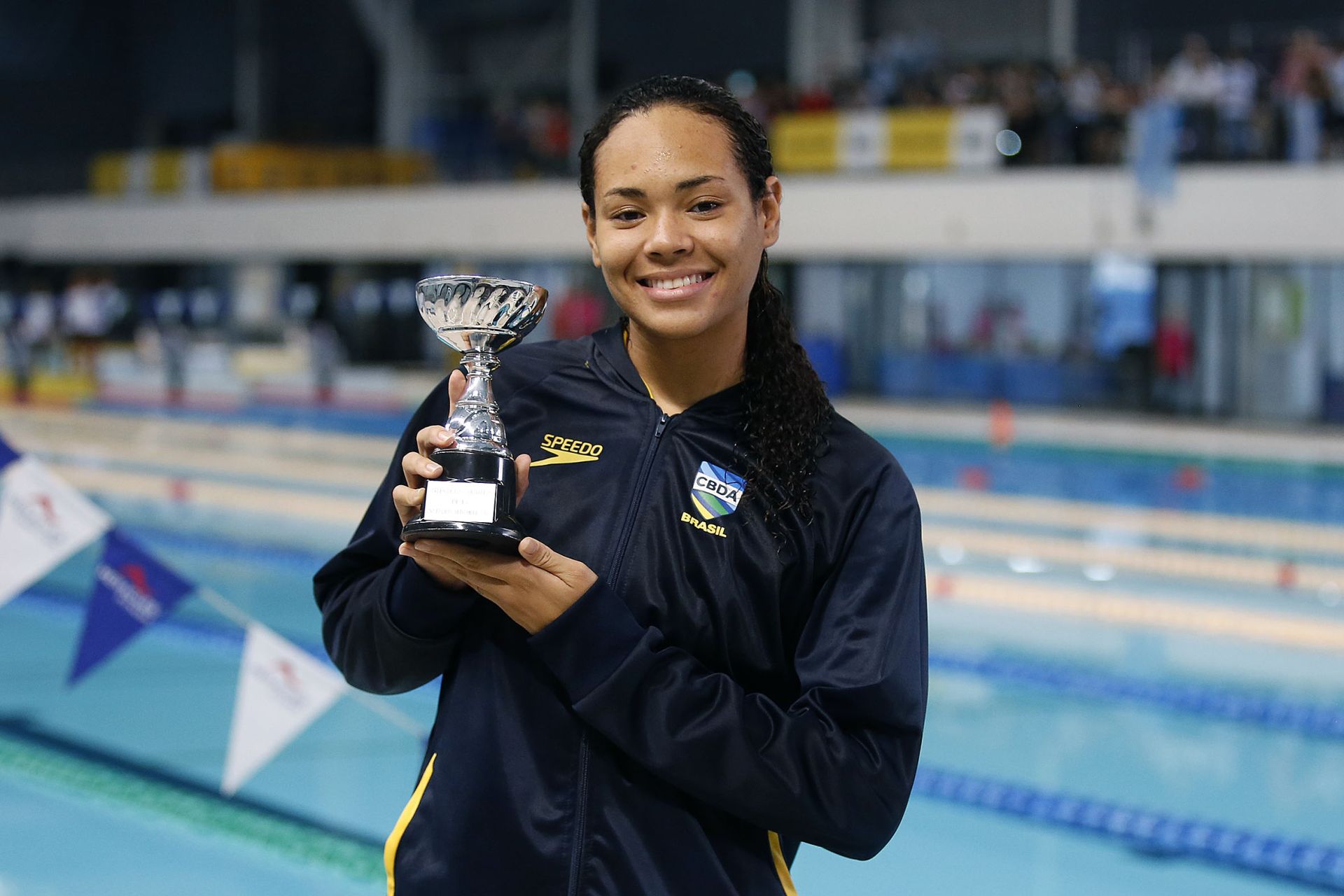 Premiação para campeã do Brasileiro Feminino é recorde, mas ainda